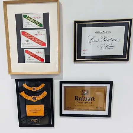 L'ange Dore * Ρενς