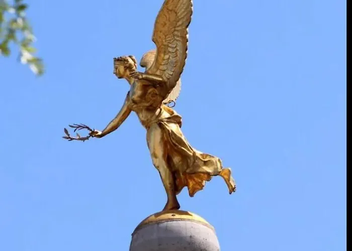 L'ange Dore * Reims